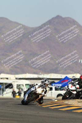 media/Jan-14-2024-SoCal Trackdays (Sun) [[2e55ec21a6]]/Turn 16 Set 1 (1115am)/